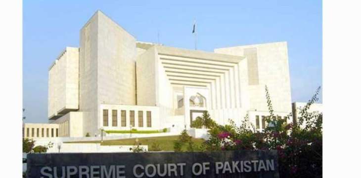 Tayyaba torture case: SC sets aside extended three-year sentence against former judge, wife