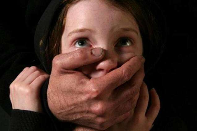 Bid to sell a girl foiled, couple busted in Kasur