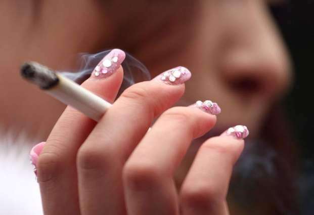 55 percent Pakistanis opine smoking not prohibited by religion: Gallup survey