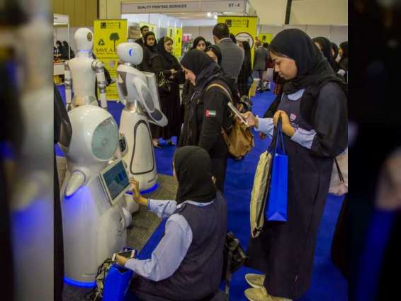 إطلاق أول روبوت مساعد للمعلم في الإمارات 
