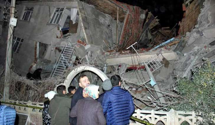 Powerful quake kills 20 people in eastern Turkey