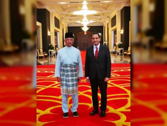 Malaysian King receives UAE ambassador