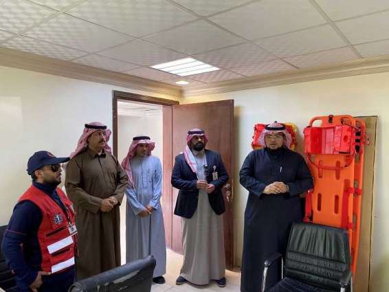 مدير فرع الهلال الأحمر السعودي بالرياض يتفقد إدارات ومراكز فرع المنطقة