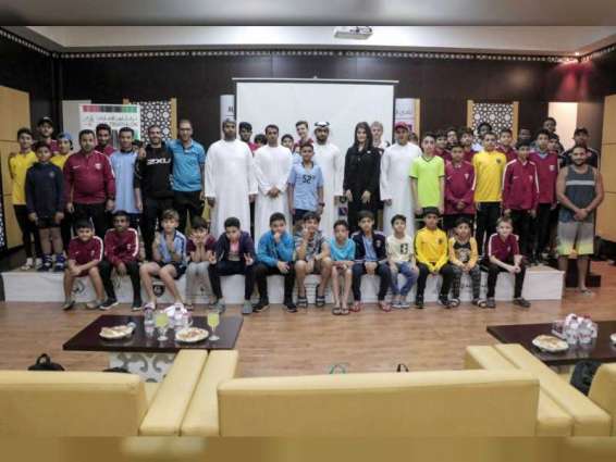 "الإمارات للترايثلون" تنظم ورشتي عمل في ناديي الحمرية وشباب الأهلي