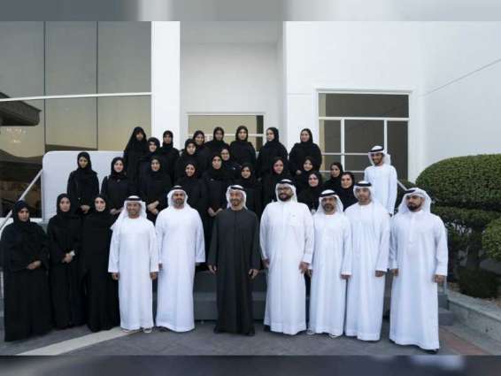 Mohamed bin Zayed receives first batch of graduates of ADVETI’s retail commerce programme