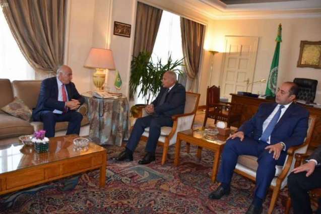 الأمين العام للجامعة العربية يبحث مع مسؤول فلسطيني تطورات الأوضاع في الاراضي المحتلة