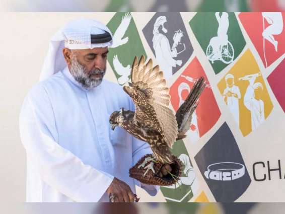 Hamdan bin Mohammed issues directives to introduce new category for Falconry Competition