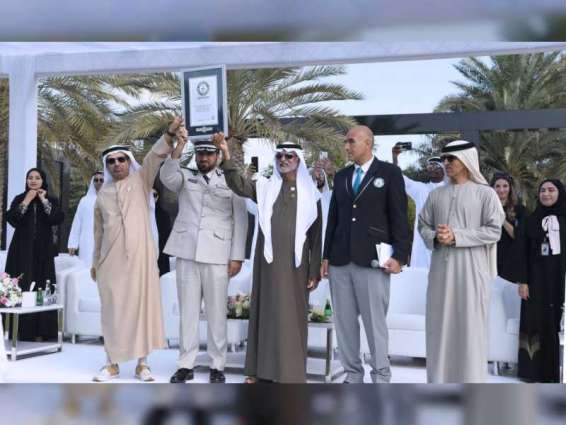 UAE sets new Guinness record for 'world's longest handshake'