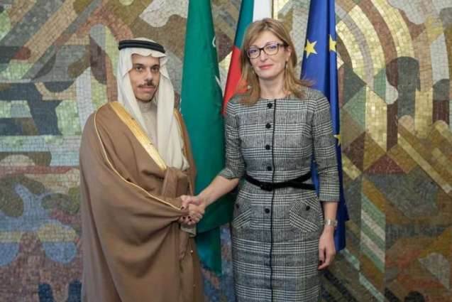 سمو الأمير فيصل بن فرحان يعقد جلسة مباحثات رسمية مع وزيرة خارجية بلغاريا