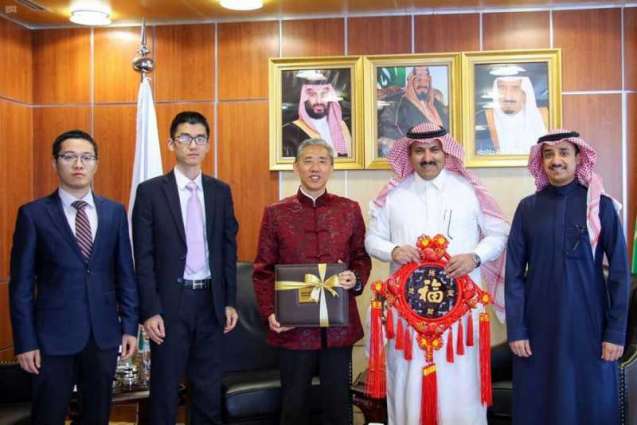 آل جابر يلتقي السفير الصيني لدى اليمن