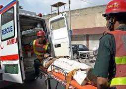 4 members  of a family die in traffic mishap in motorway