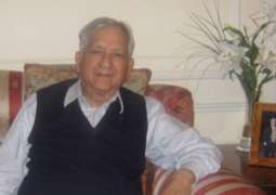 وفاة لاعب الکریکت الباکستاني وقار حسن عن 87 عاما