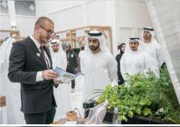 سالم بن عبدالرحمن القاسمي يتفقد الأجنحة المشاركة في فعاليات شهر الإمارات للابتكار