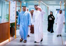 Abdullah bin Zayed reviews government excellence models, leadership programmes