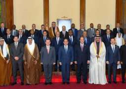 الرئيس المصري يستقبل المشاركين في المنتدى العربي الاستخباري