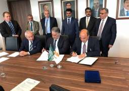 مجلس الغرف السعودية وغرفة قبرص يوقعان اتفاقية تعاون لتعزيز العلاقات التجارية