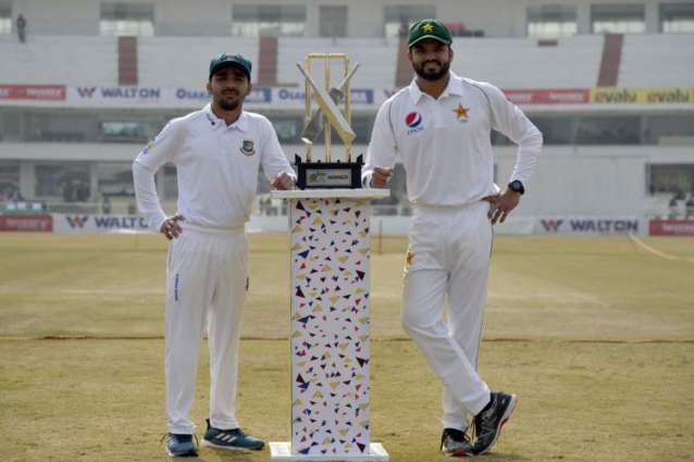 Pakistan bowls first against Bangladesh