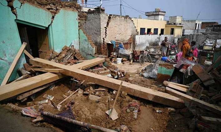 Roof of house caves in, 3 infant siblings die,  parents injured in Gujranwala
