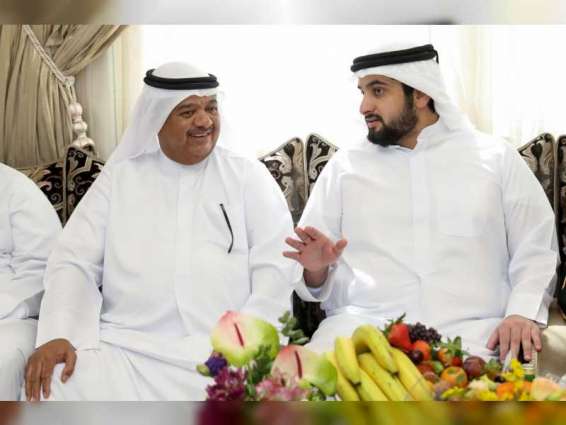 أحمد بن محمد يحضر أفراح لاغر والمهيري في دبي 