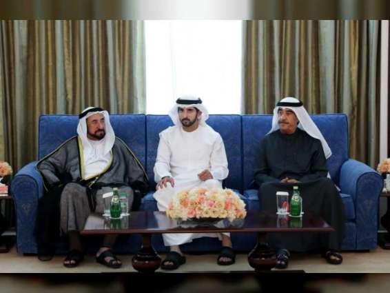 سعود بن راشد المعلا يتقبل تعازي ولي عهد دبي في وفاة الشيخ محمد حميد عبدالرحمن الشامسي