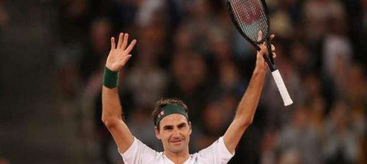 Roger Federer to miss French Open after knee surgery