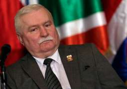 Ex-Polish President Valensa Slams 'Absurd' Demands for WWII Reparations From Russia