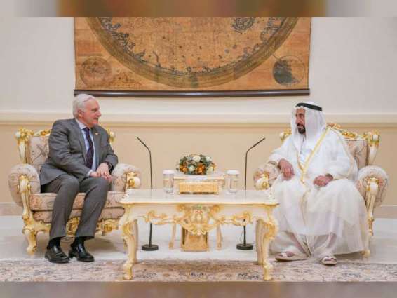 Sharjah Ruler receives American University in Cairo President