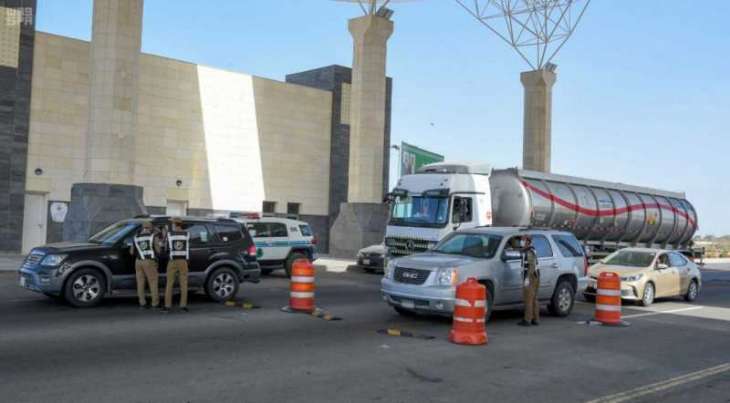 إدارة القوة الخاصة لأمن الطرق بالمدينة تبدأ في تطبيق منع الدخول والخروج من المدينة المنورة