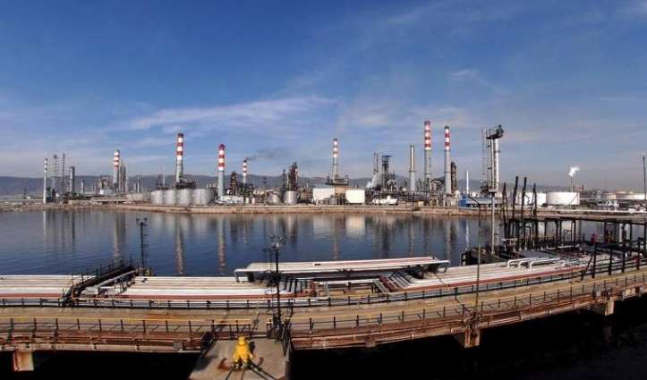 Russian Crude Urals Falls to 21-Year Low of $16.2 Per Barrel Amid Weak Demand - Argus