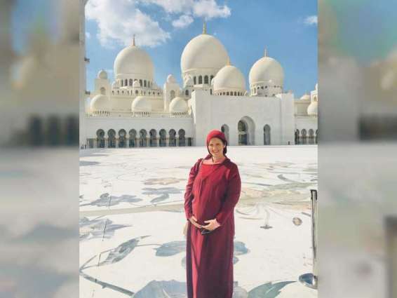 Pregnant US citizen returns to Abu Dhabi following UAE assistance