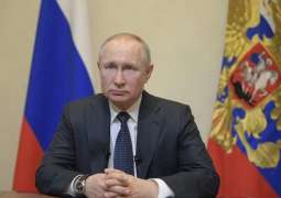Putin Signs Law Enabling Russian Cabinet to Declare State of Emergency