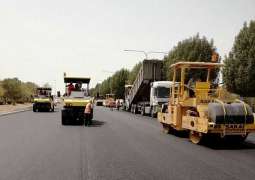 الهيئة الملكية بالجبيل تنفذ مشاريع إعادة تأهيل الطرق بالجبيل الصناعية