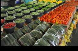 أسواق الخضار والفاكهة بالطائف .. وفرة بالمعروض واستقرار بالأسعار