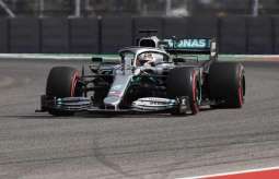 Mercedes Hopes to Rush Through Contract With F1 Racing Star Hamilton - Reports
