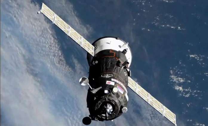 Russian Cosmonauts, US Astronaut Arrive at Int'l Space Station in Soyuz Spacecraft - NASA
