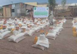 الشؤون الإسلامية توزع 300 سلة غذائية رمضانية بمدينة تاجورا بجيبوتي