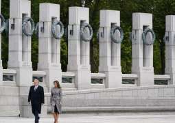 Trump Visits WWII Memorial to Commemorate Victory Day