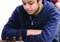 عمران الحوسني يحصل على لقب أستاذ دولي في الشطرنج