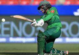 Javeria Khan says she wants to play with Babar Azam , MS Dhoni