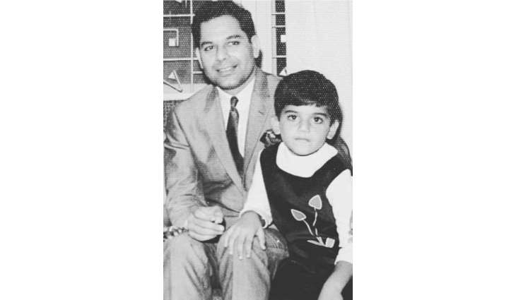 Pop Singer Nazia Hassan’s father dies