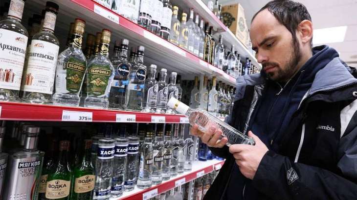 Russian Health Ministry Supports Raising Legal Drinking Age - Deputy Minister