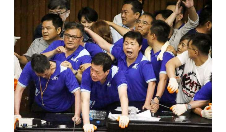 Taiwan's Ruling Party Clashes With Opposition in Parliament Over Watchdog Leader - Reports