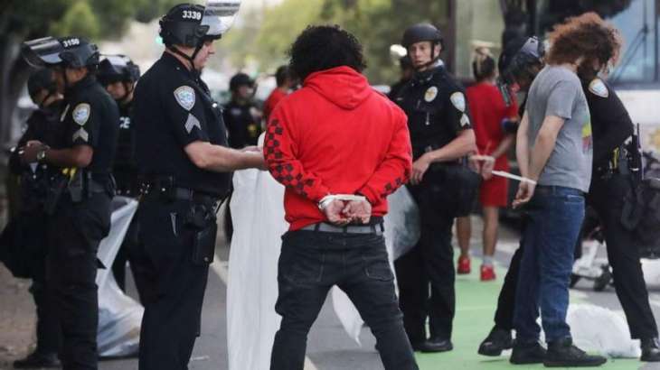 New York City Police Arrest Over 400 People After Violent Protests Sunday - Commissioner