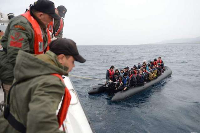 Turkish Coast Guard Rescues 85 Migrants in Aegean Sea After Greece Rejects Vessel- Reports