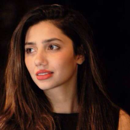 Mahira Khan says she never endorsed skin whitening cream