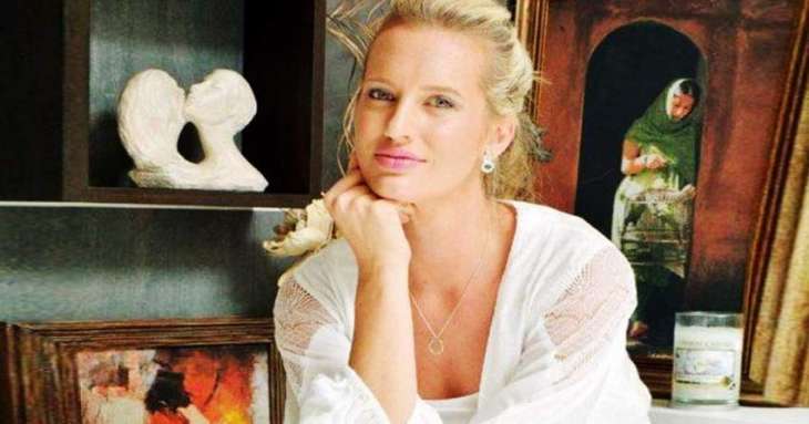Shaniera Akram once again asks people to stay at home amid fears of Coronavirus