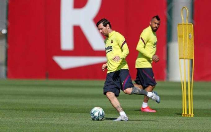 Messi Returns to Full Training for Barcelona Ahead of Renewal of Football Season in Spain
