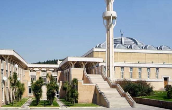 فتح مسجد روما الکبیر لصلاة الجمعة بعد اغلاقہ عدد أشھر بسبب فیروس کورونا