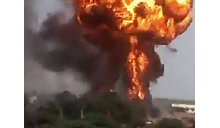 Fire Erupts as Fuel Tank Explodes in Western Iran, No Causalities Reported - Reports