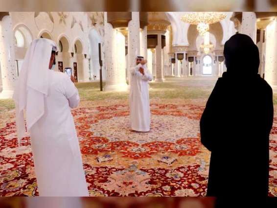 Sheikh Zayed Grand Mosque launches cultural tours in sign language
